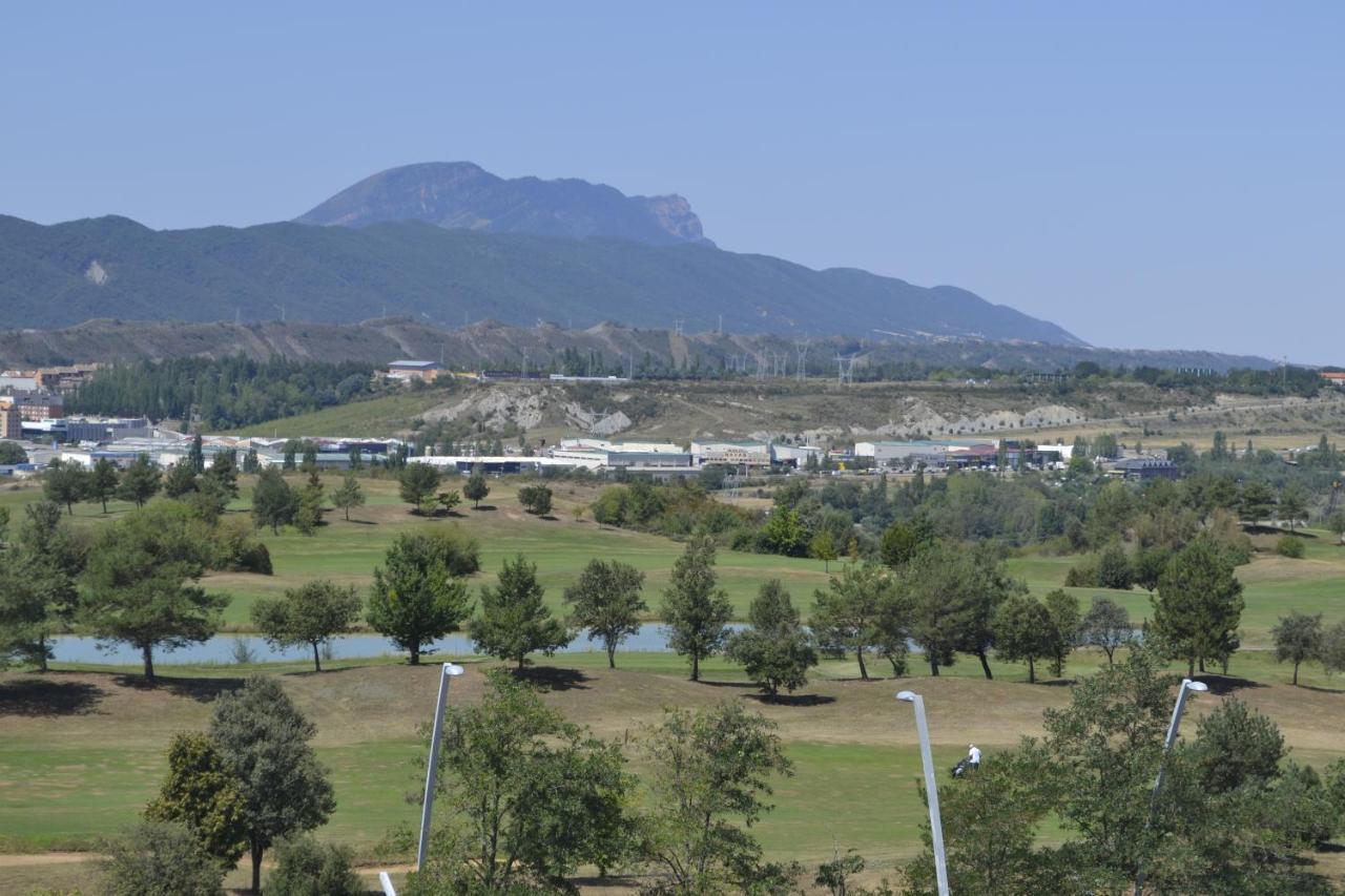 Apartamento Las Margas Golf Pirineo Aragones Sabiñánigo Exterior foto