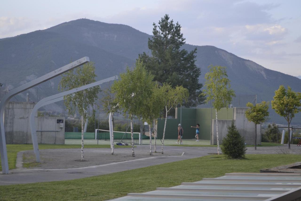 Apartamento Las Margas Golf Pirineo Aragones Sabiñánigo Exterior foto